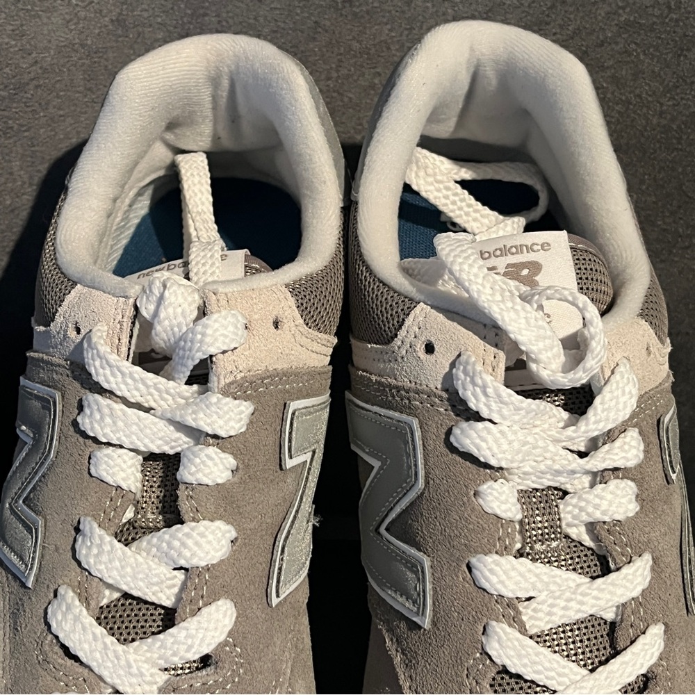 New Balance Women’s Sneakers 574 Gray Size 9 US - Picture 7 of 13